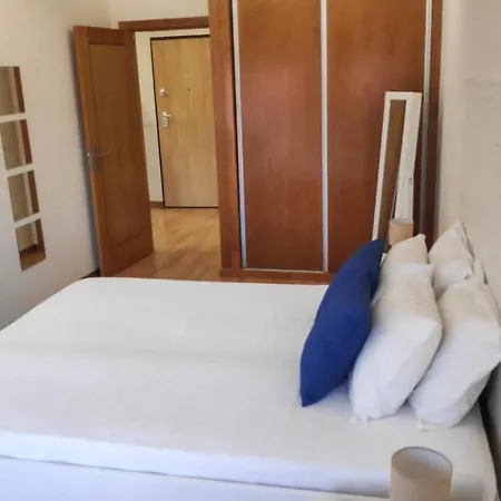 Porta 116 - Free Private Parking Apartment