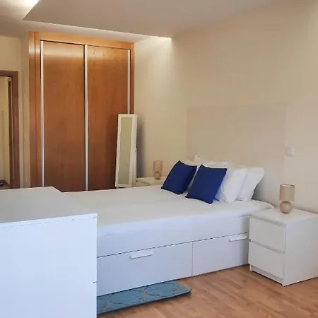 Porta 116 - Free Private Parking Apartment Vila Real
