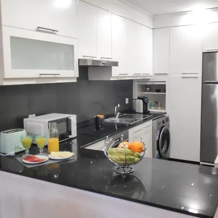 Porta 116 - Free Private Parking *